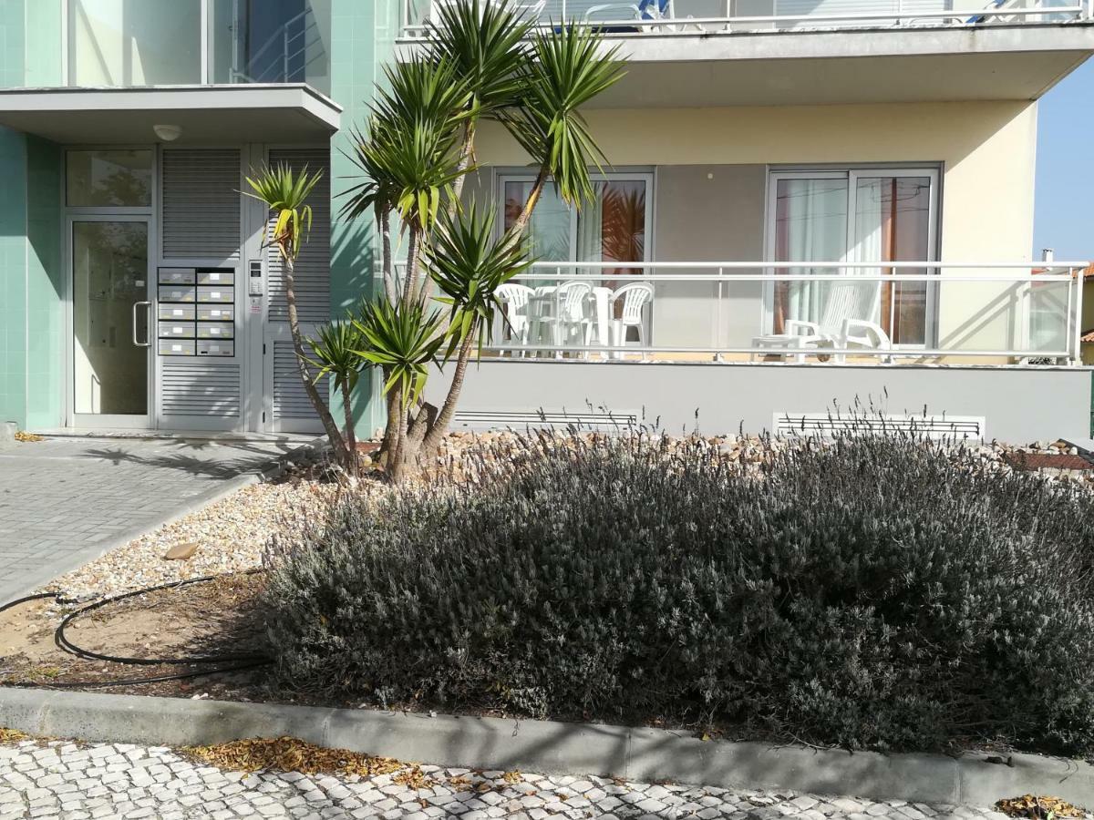 Apartamento Bayside - Sao Martinho Do Porto Bagian luar foto