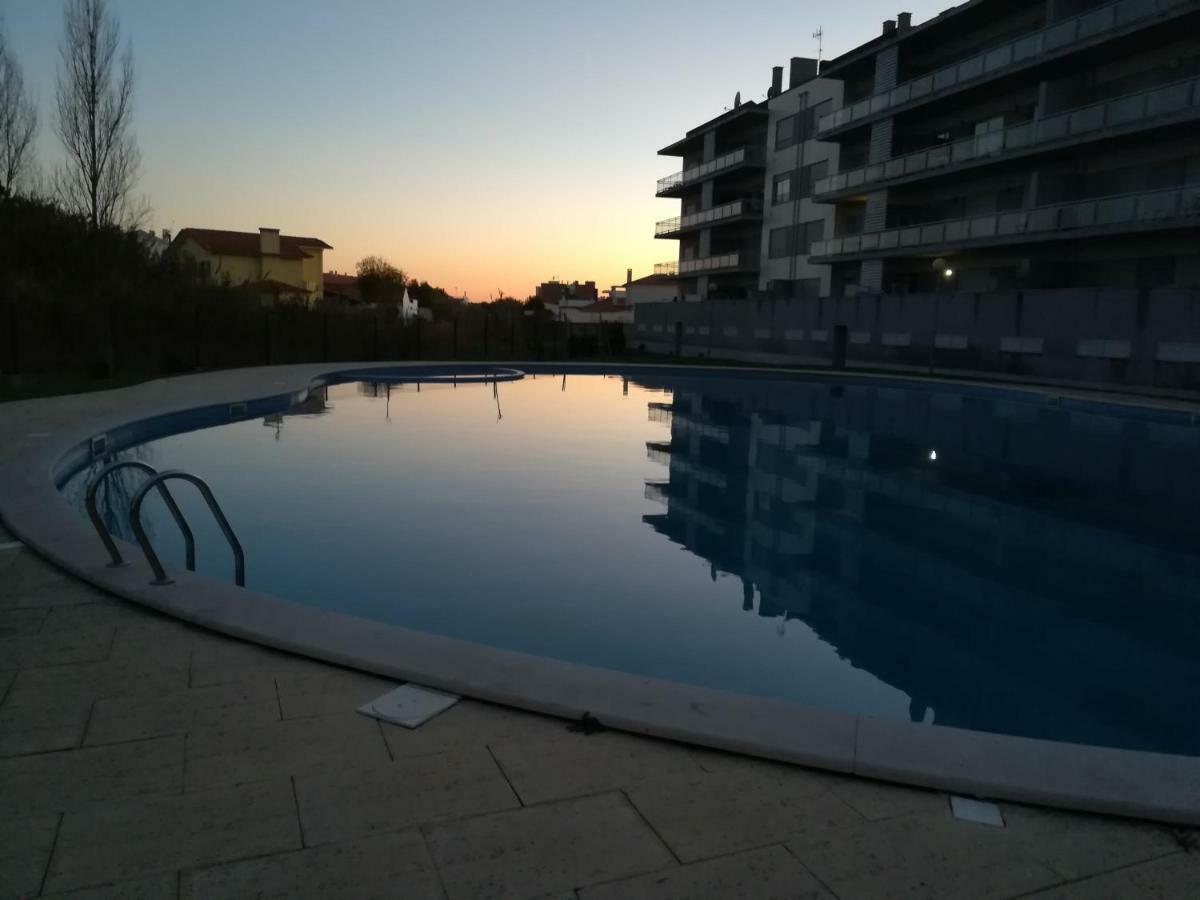 Apartamento Bayside - Sao Martinho Do Porto Bagian luar foto