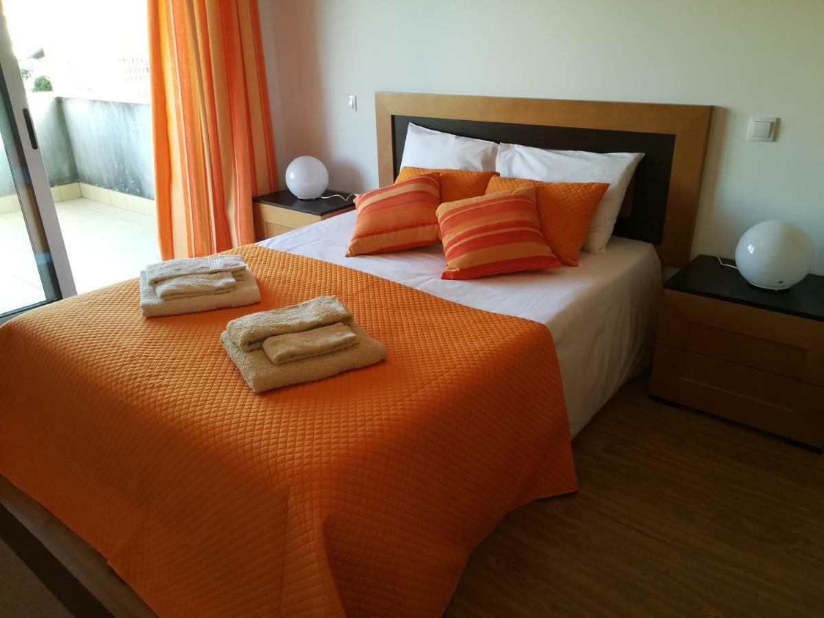 Apartamento Bayside - Sao Martinho Do Porto Bagian luar foto