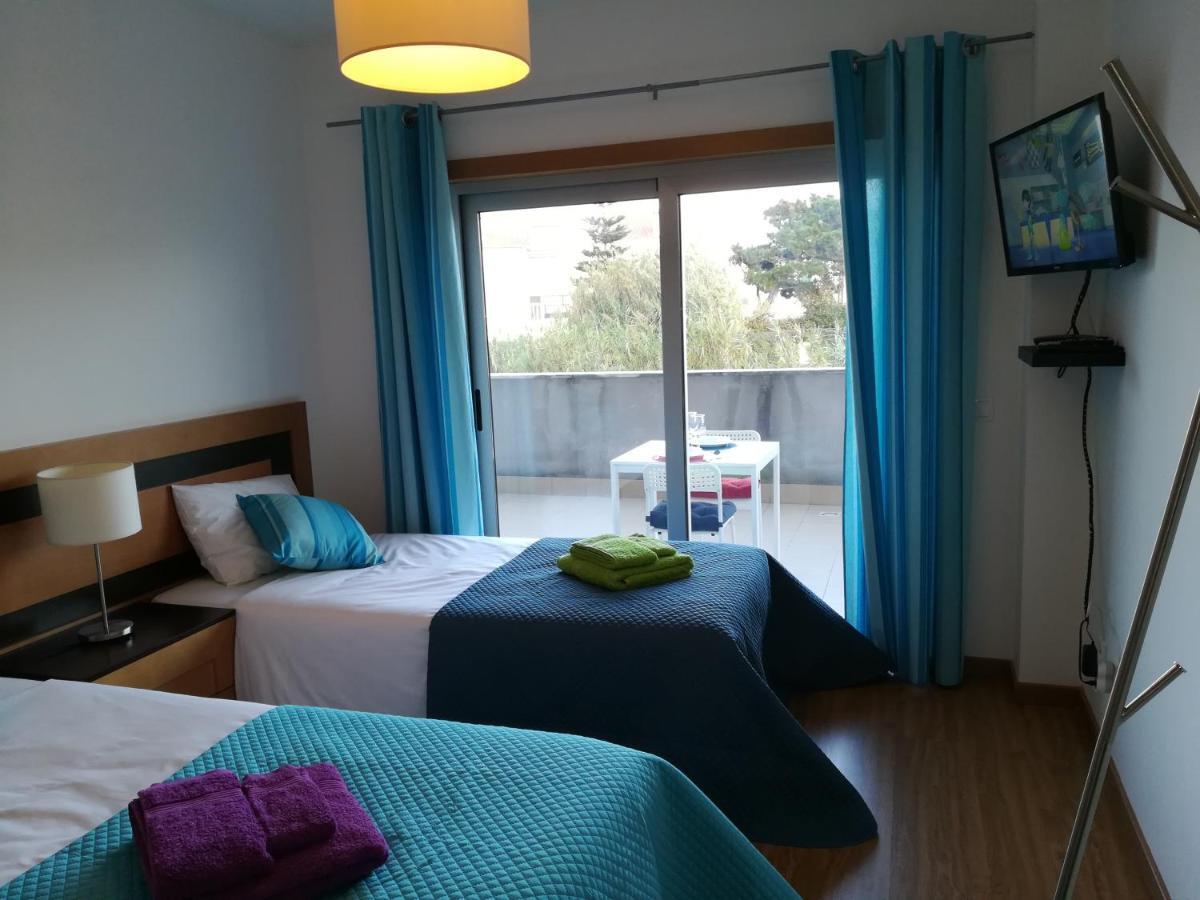 Apartamento Bayside - Sao Martinho Do Porto Bagian luar foto
